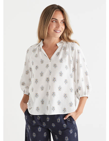 Print Open Neck 3/4 Sleeve Top