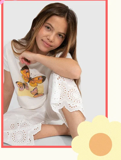 Butterfly Cropped Tee
