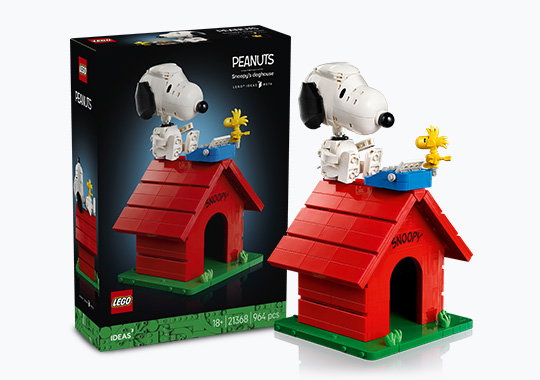 LEGO Ideas 21368 Peanuts: Snoopy's Doghouse Set for Adults