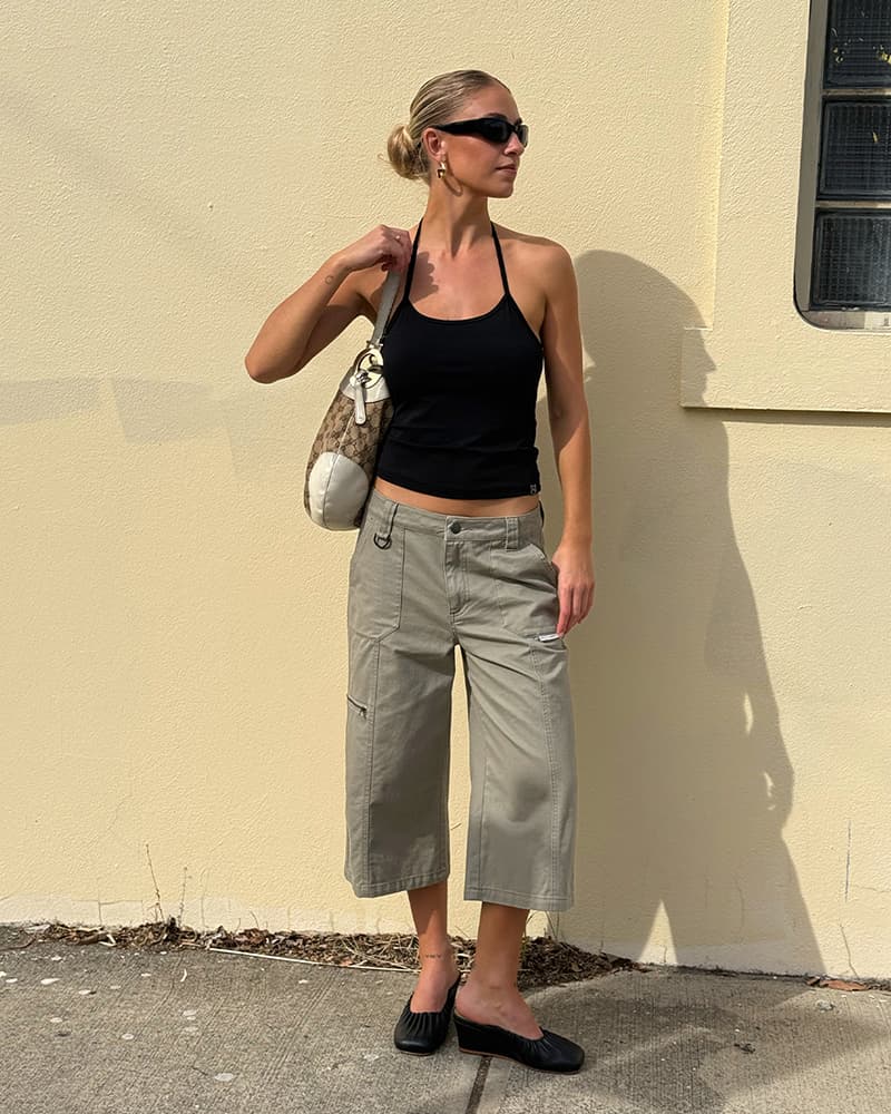It Gyrl Low Rise Capri Cargo Pant
