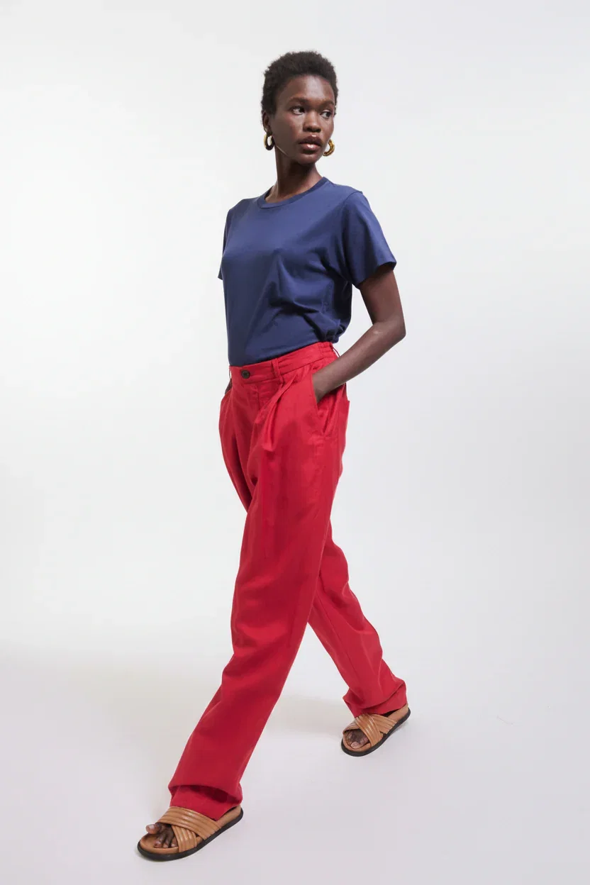 Image of The Chameleon Tee in Navy