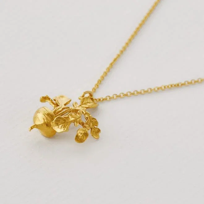 Leafy Turnip Necklace