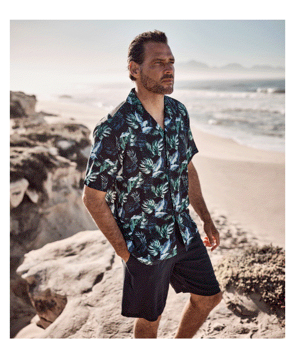 Relaxed beach outfits
