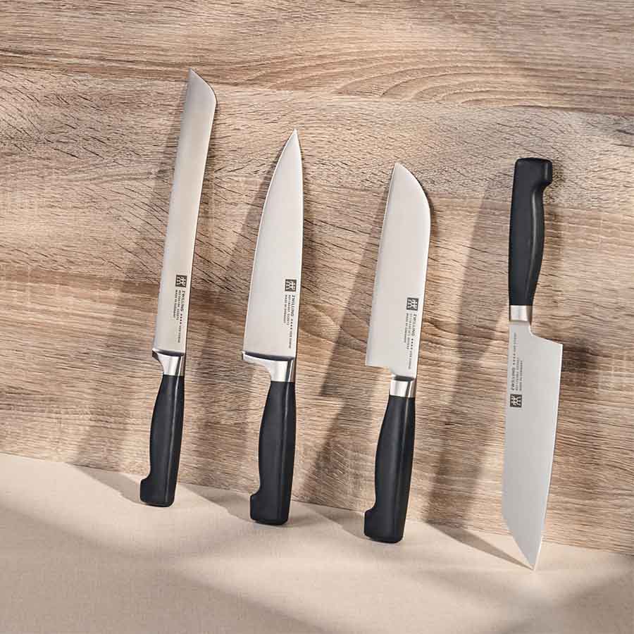 kitchen knives