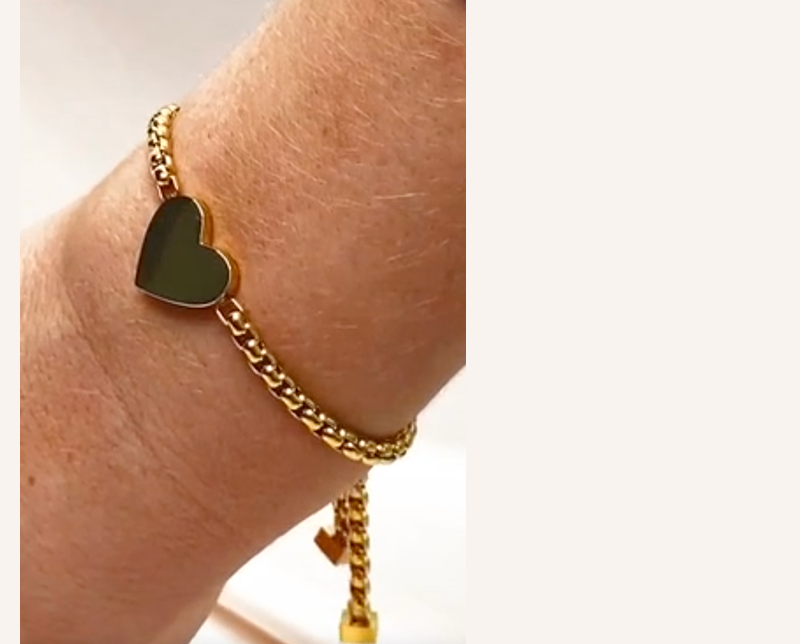 Initial Heart Bracelet (Gold)
