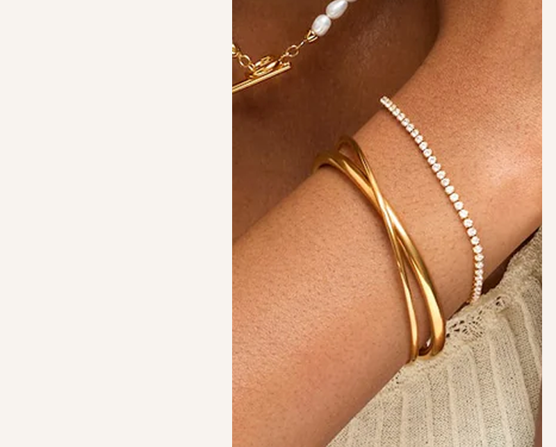 Crossover Bangle (Gold)