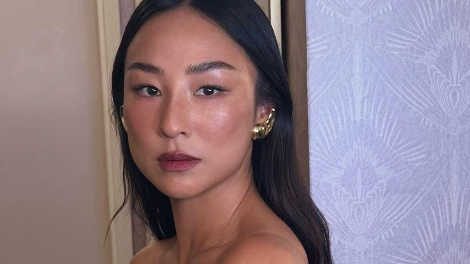 Greta Lee Just Got The Most Controversial Bangs & We're Here For It