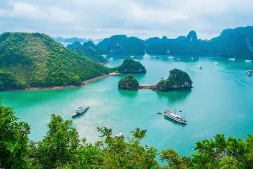 Vietnam & Angkor - Premium Adventure
