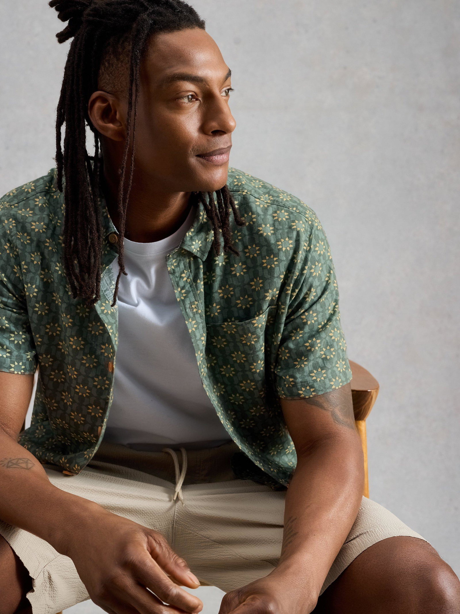 Finsbury Ss Sun Print Shirt