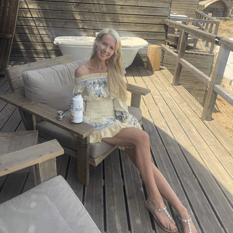 Sara at Juicy Escape