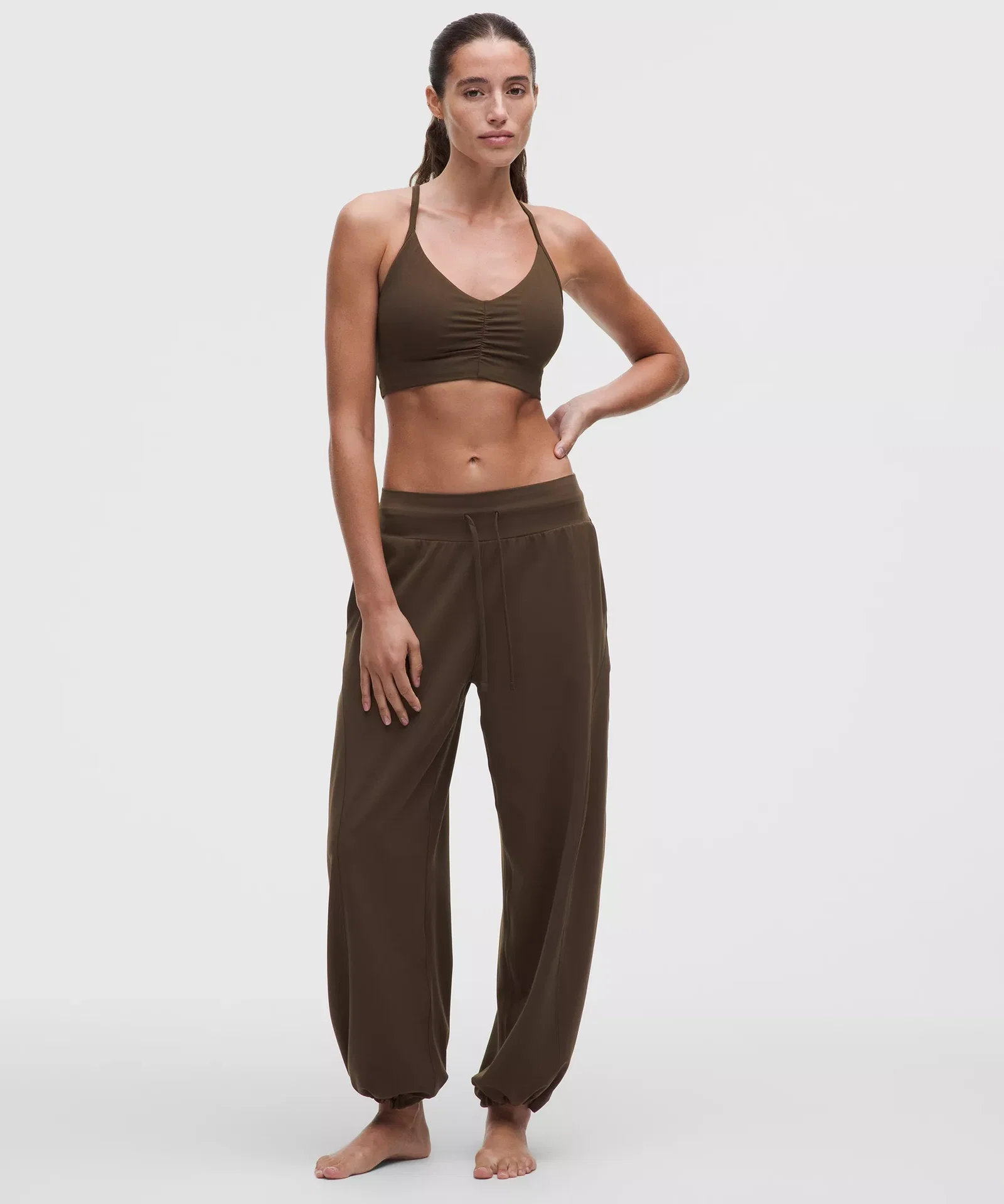 Groove Low-Rise Relaxed Cinch Pant *Regular