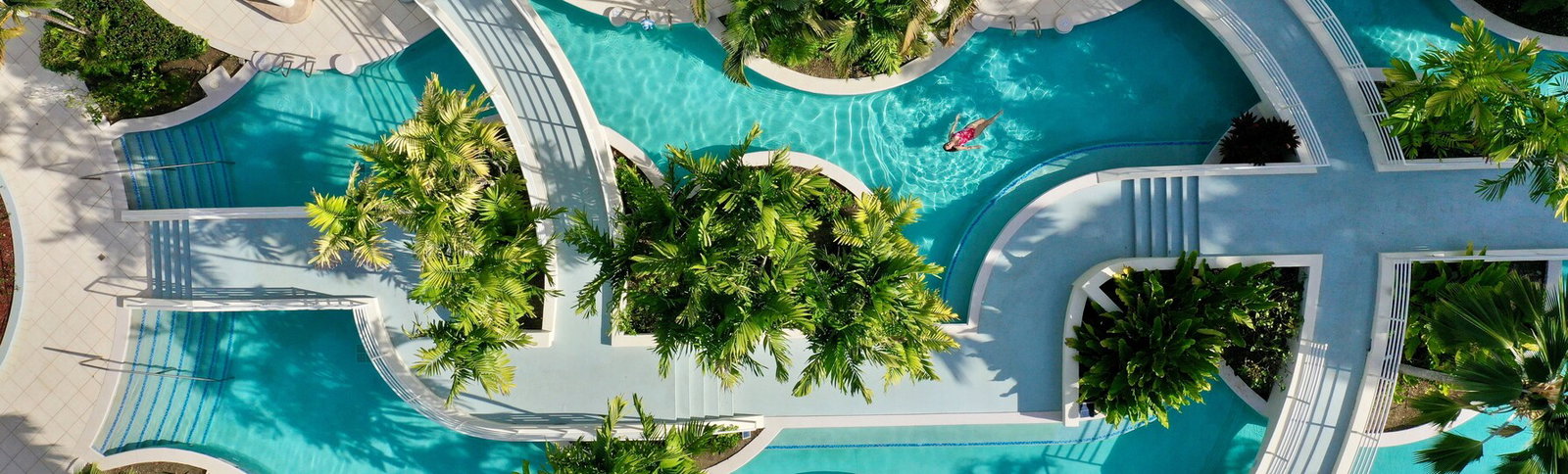 Savannah Beach Club Hotel