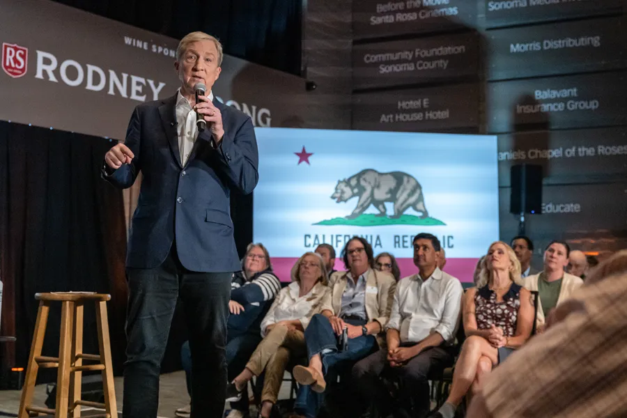 California Governor’s Primary Closes As a 3-Way Brawl