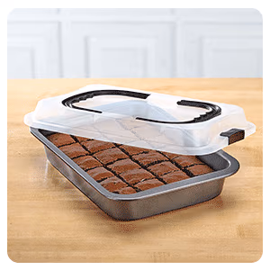 379399 Cake Pan with Lid and Handle by Chef's Pride™