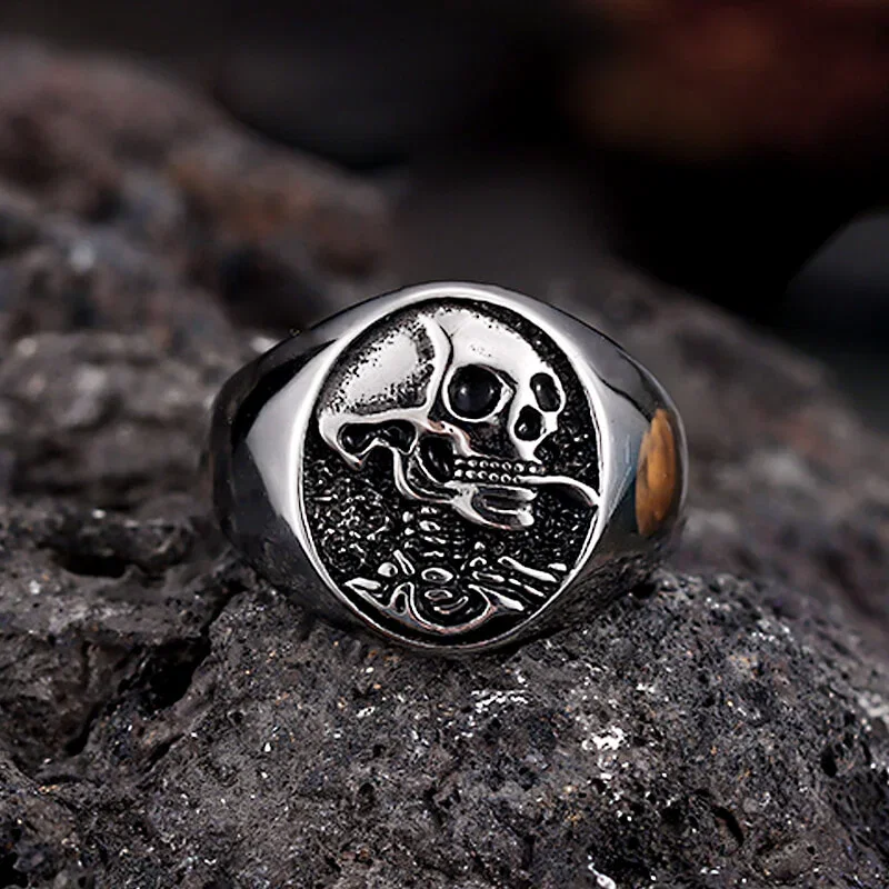 Image of Gothic Smoking Skull Men Stainless Steel Ring
