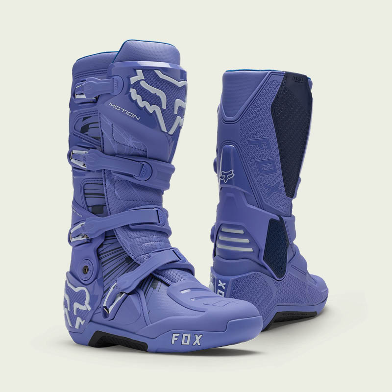 Motion Diffuse Special Edition Boots Purple