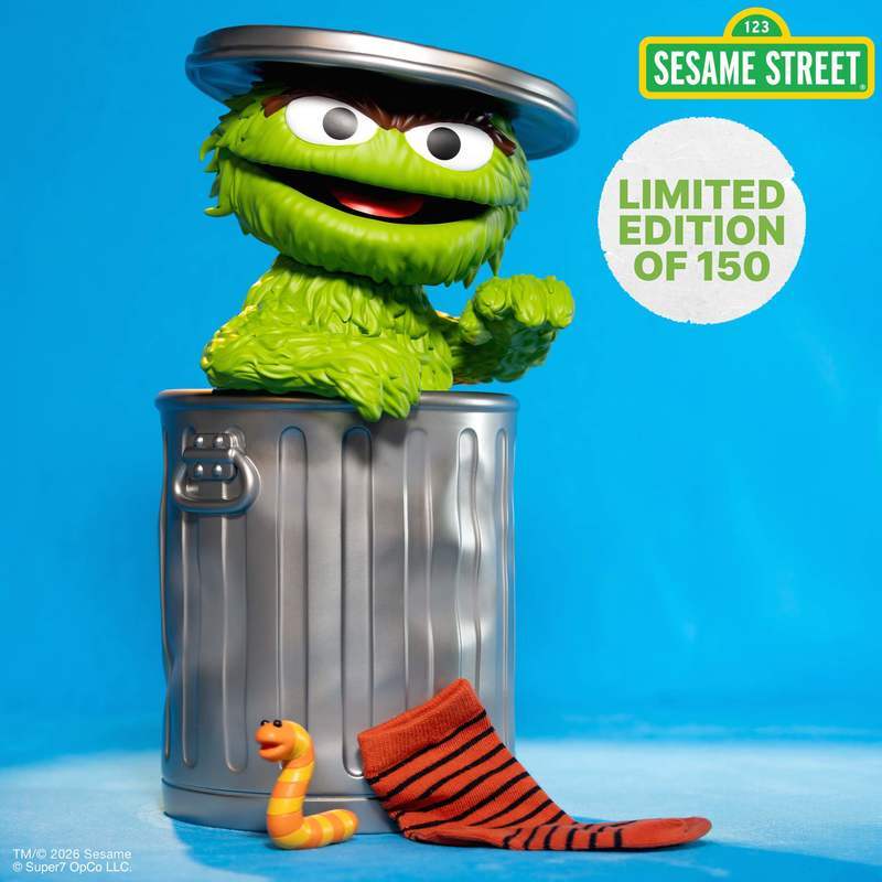 Sesame Street SuperSize Oscar the Grouch