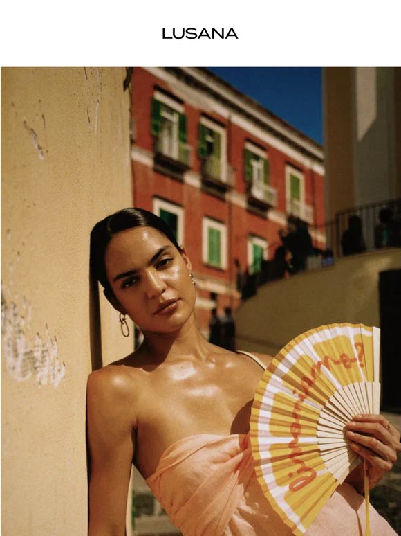 Fall in love with Acqua—Now Online