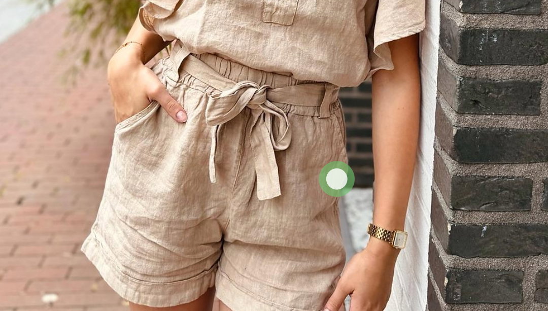 By-bar shorts