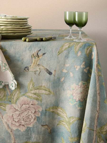 Filo Affresco Embroidered Linen Rectangular Tablecloth