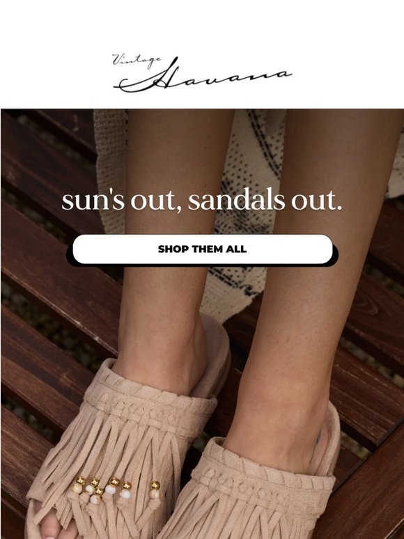 the missing piece to all your fits… 👡