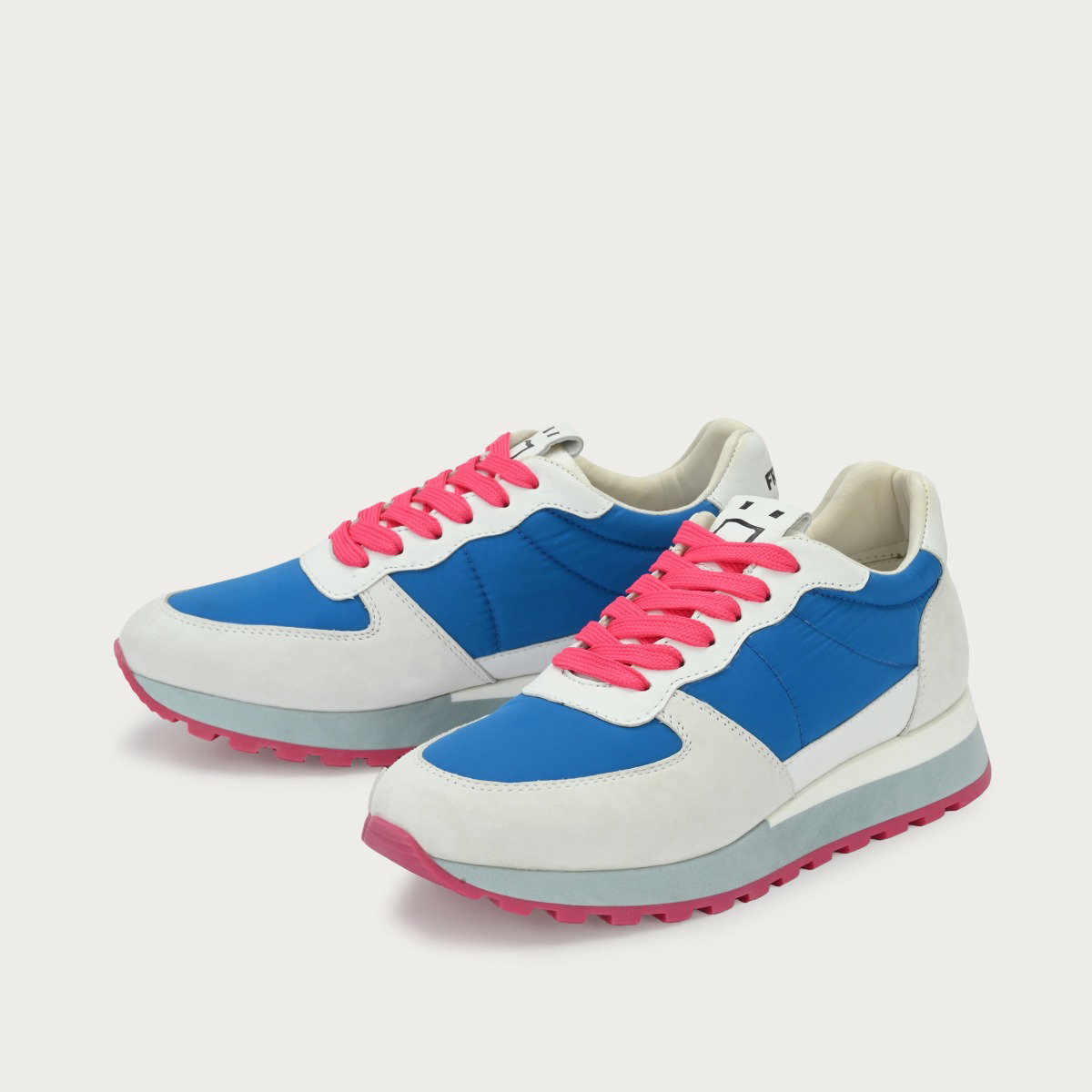 ASTA Blau Sneaker Turnschuh Low aus Ziegenleder in Weiss und Blau