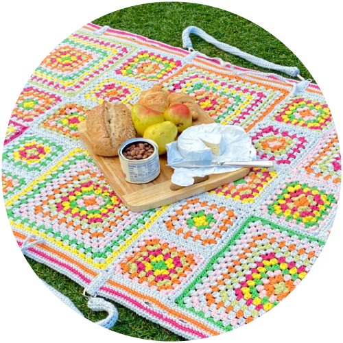 Picnic Party: Crochet Blanket Tote