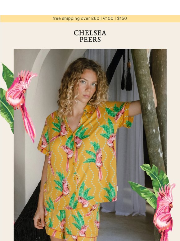 Your tropical bird sleepwear 🦜