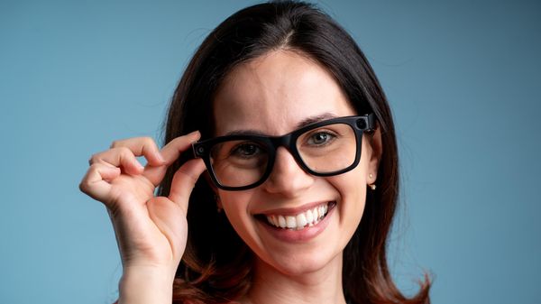 Comment repèrer une personne qui porte des lunettes connectées (avec lesquelles il peut vous filmer à votre insu)
