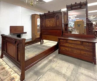 Spring Spectacular Auction Extravaganza