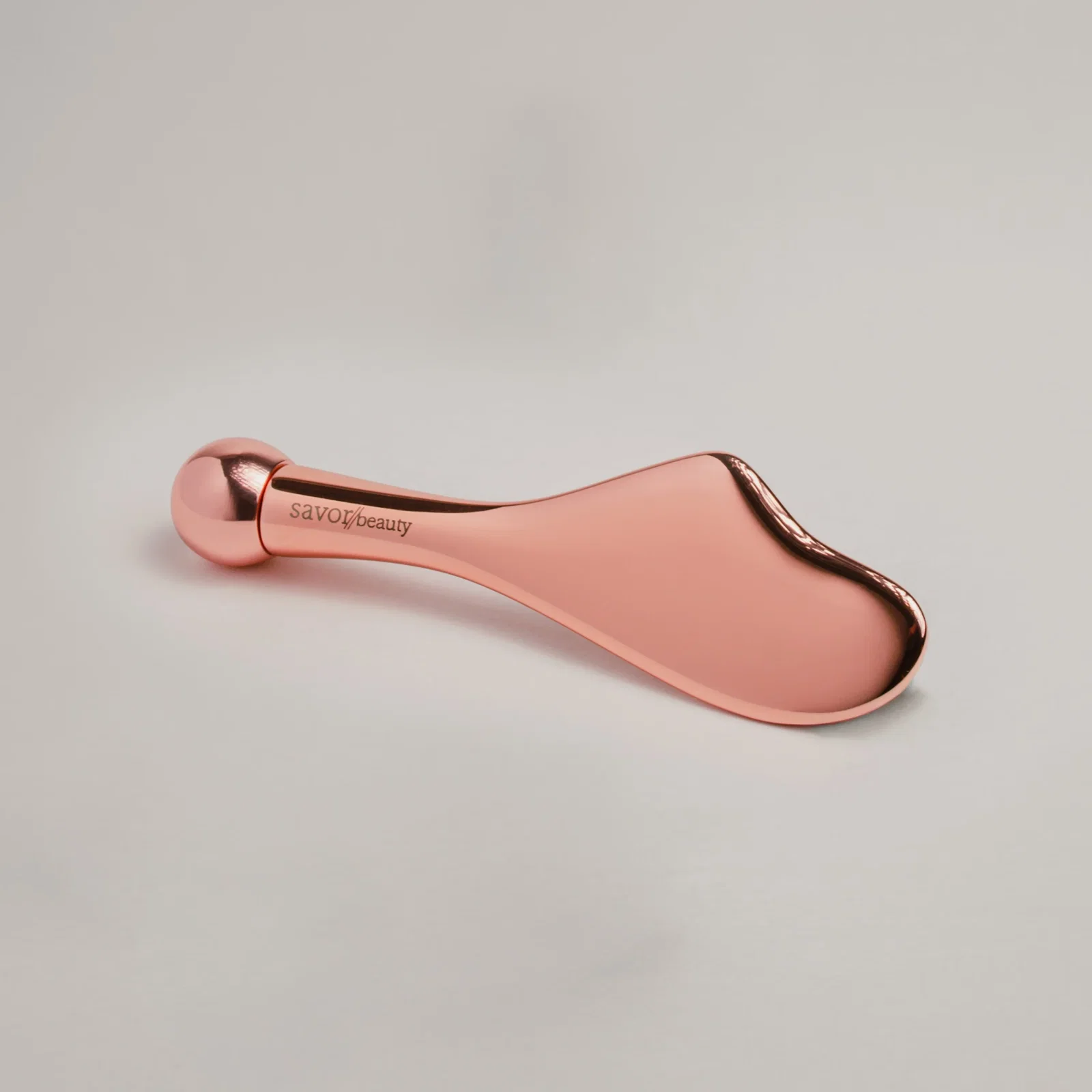 Image of Triluxe Gua Sha Eye Roller