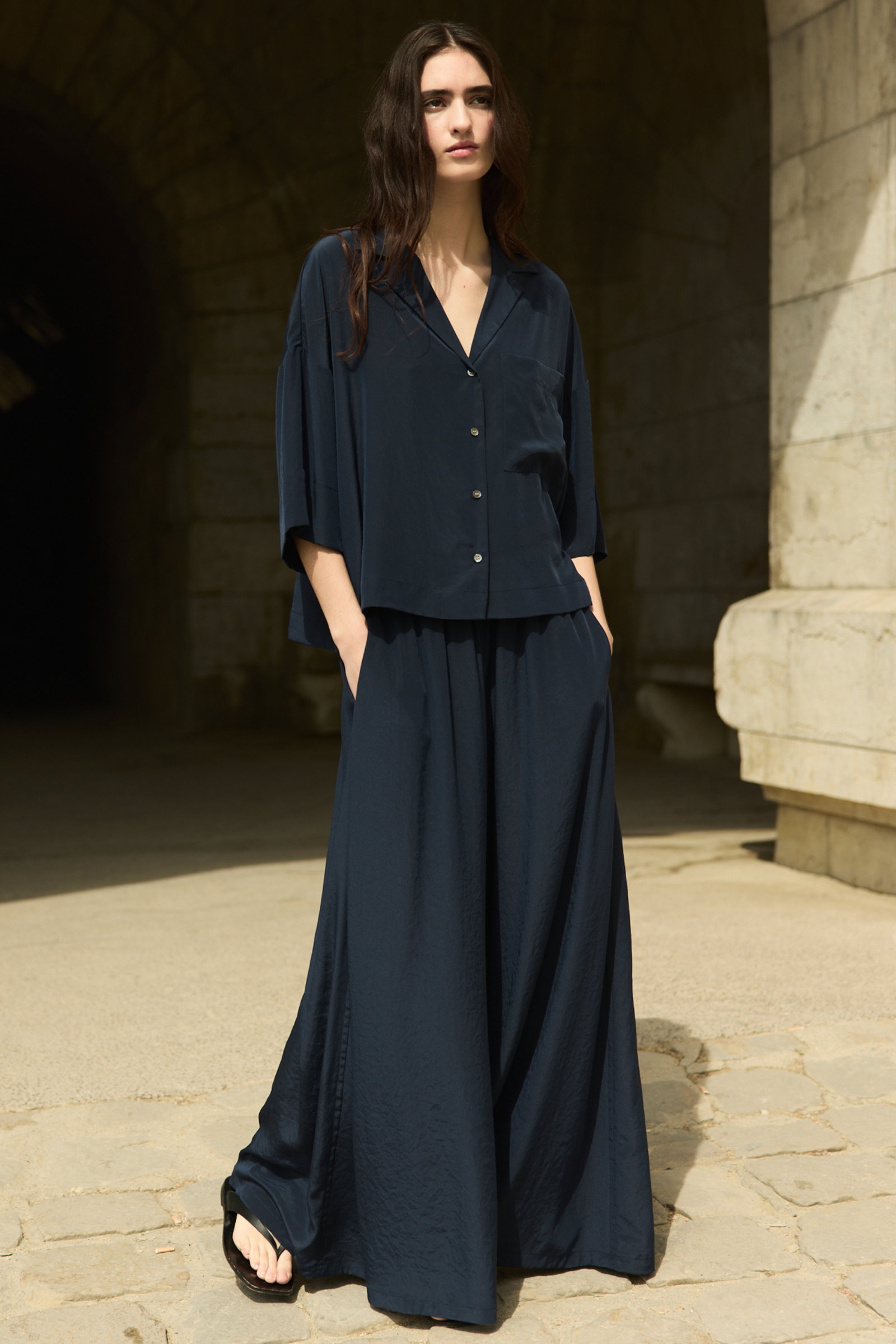 TECHNO SILK WIDE PALAZZO PANTS
