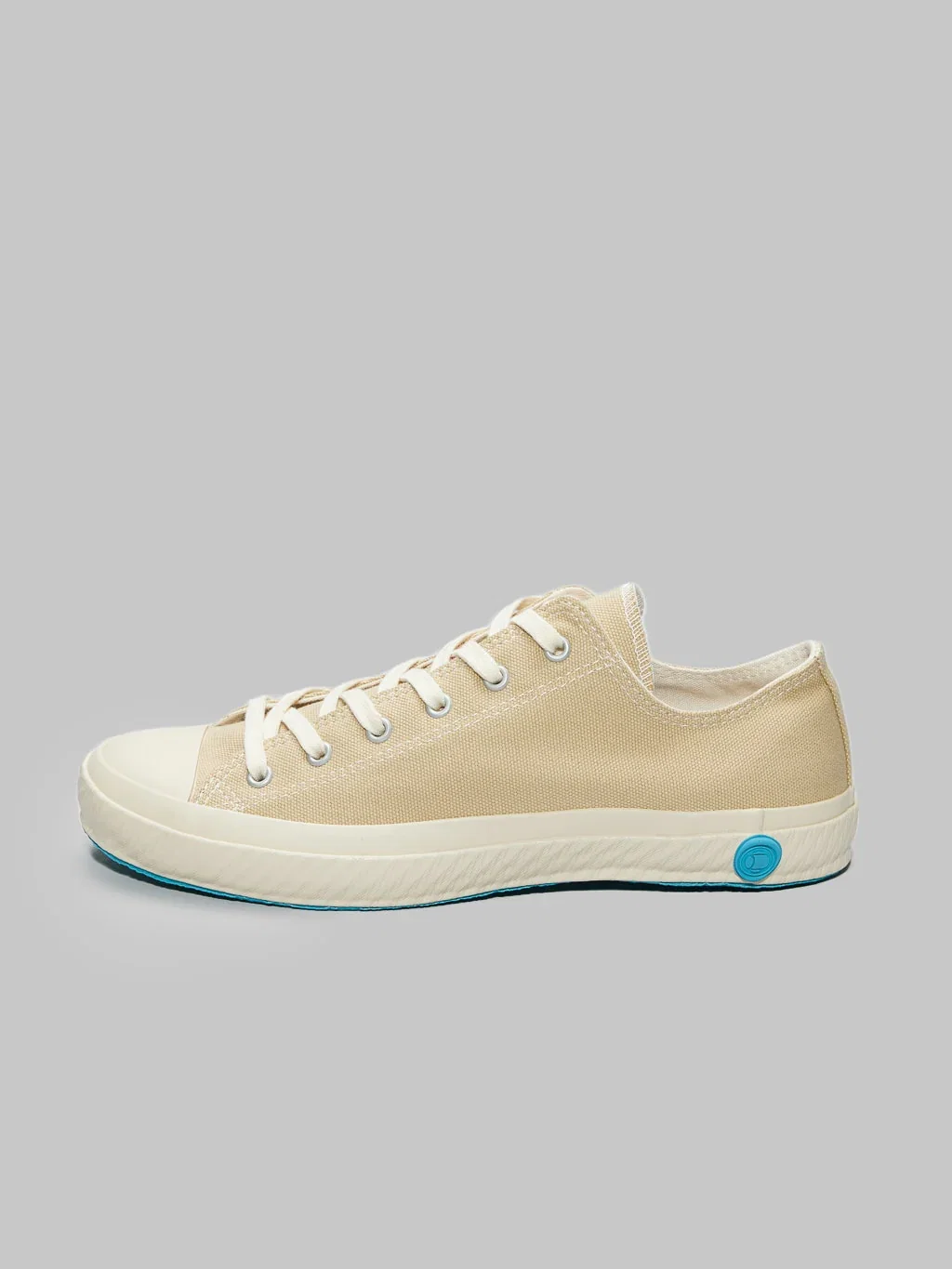 Image of Shoes Like Pottery