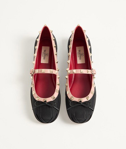 https://www.valentino.com/product-WS0QA5BHV_1ZD
