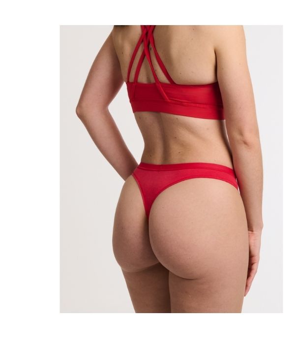 SHOP THONGS IN RASPBERRY