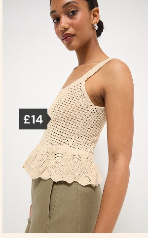 Cream peplum crochet crop top £14.
