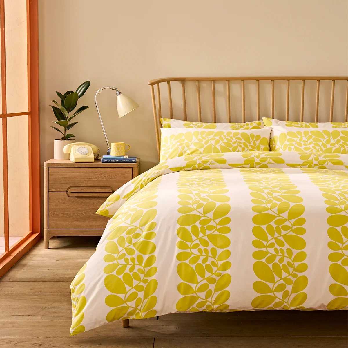Image of Sycamore Stripe Bed Linen - Yellow