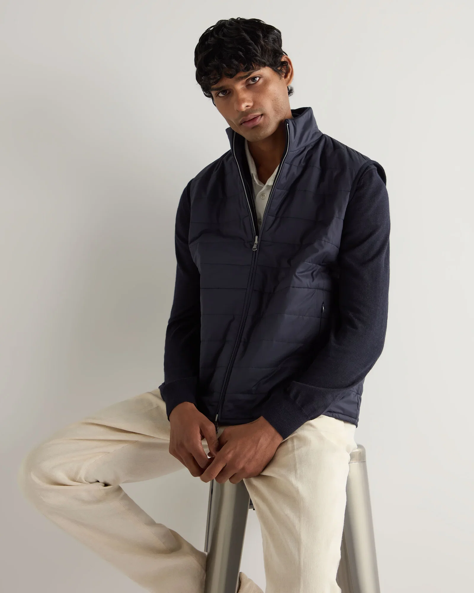 Image of Men's Strand Down Gilet Navy Blue