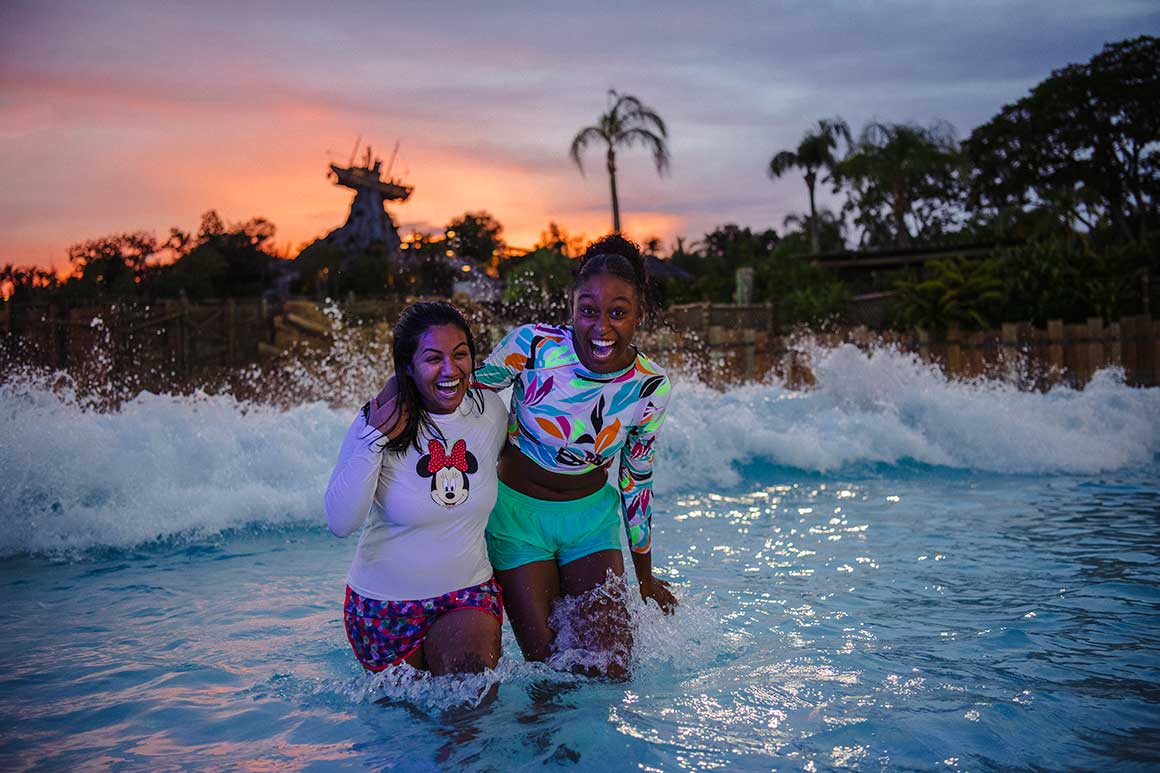Disney H2O Glow After Hours