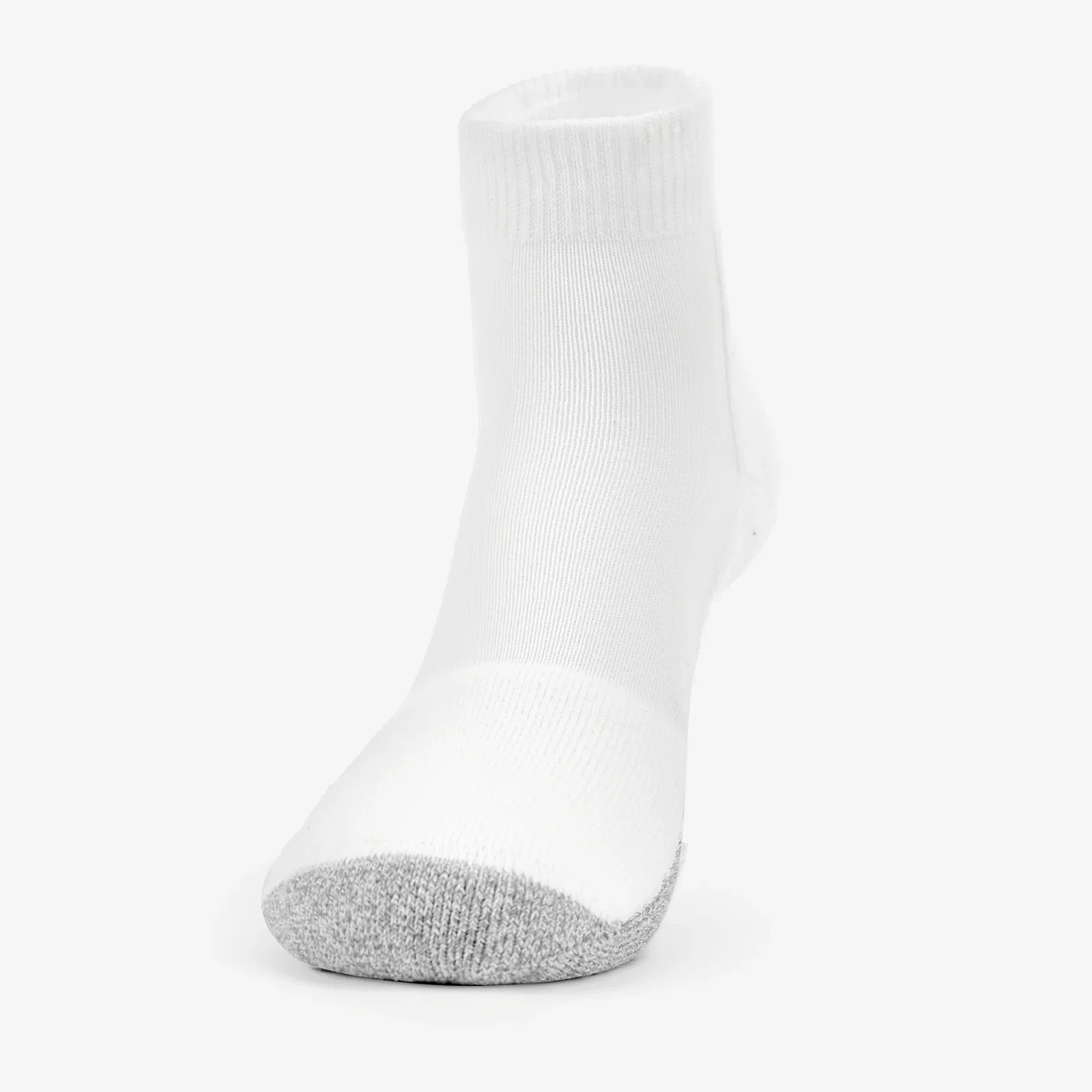 Image of Light Cushion Ankle Tennis Socks | T1CMU