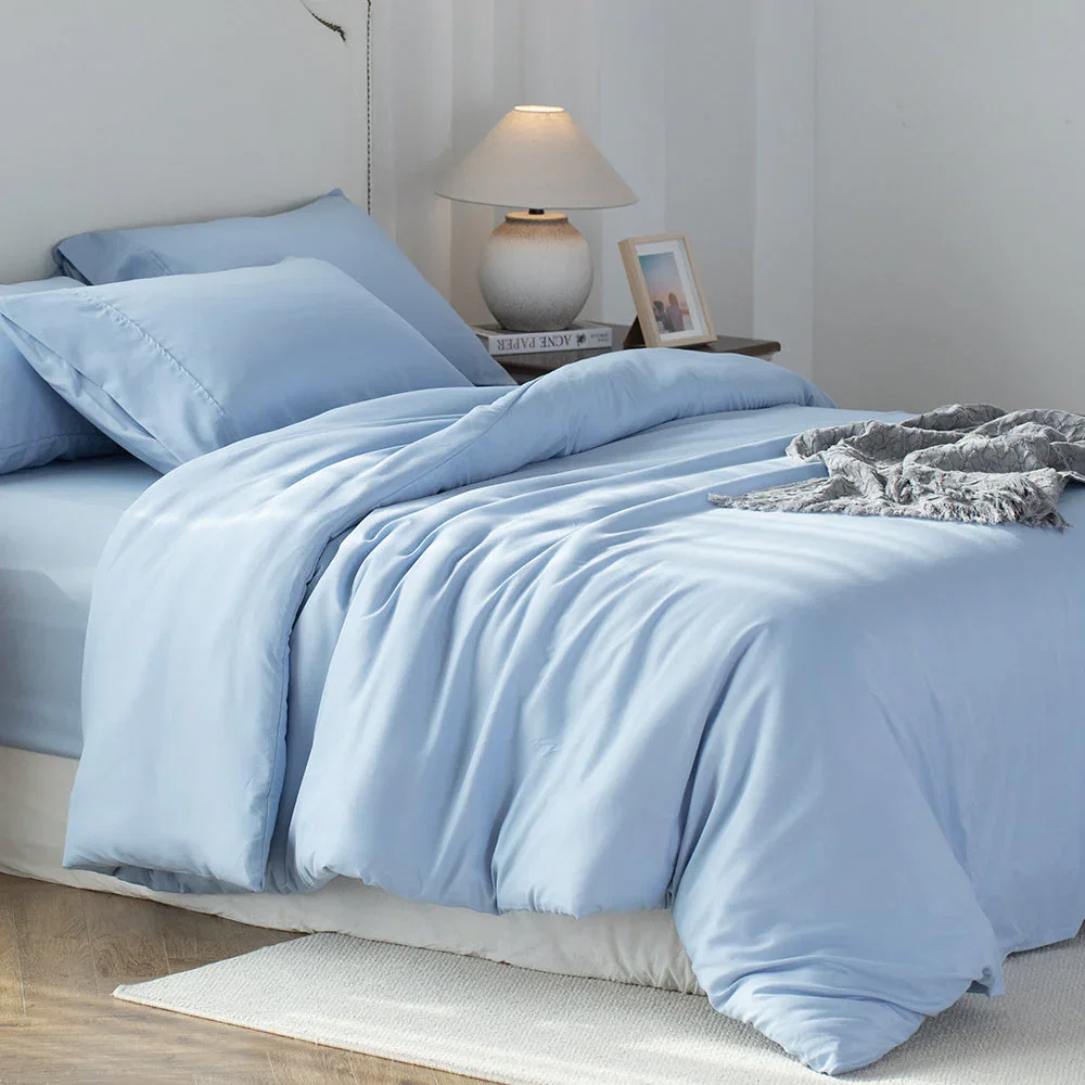 Image of Kasentex Spring Duvet Cover Bedding Set with Duvet Cover, Pillowcase, Fitted Sheet, Hypoallergenic and Breathable, Room Decor, Graduation Gifts