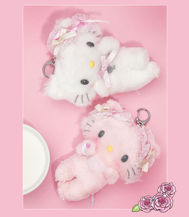 Mascot Plush | Did you know that both Charmmykitty and Honey Cute are Persian cats? They wear similar bows by the ears, just like Hello Kitty.