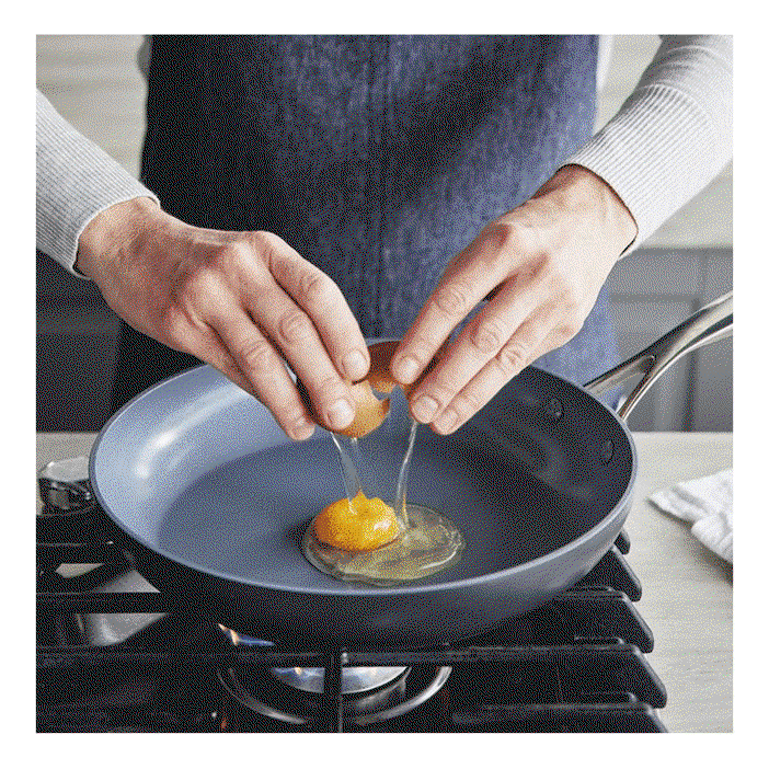 Revolving Images of Citrus Roasted Salmon
