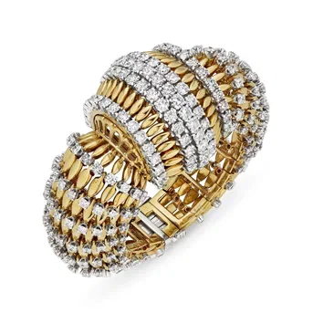 An Important Van Cleef & Arpels Retro Diamond and Gold Bracelet