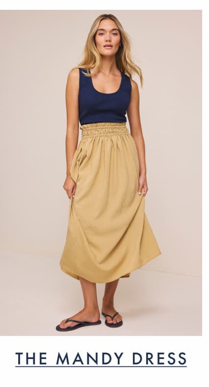 The lady wearing the nz by NIC+ZOE Mixed Media Mandy Dress.