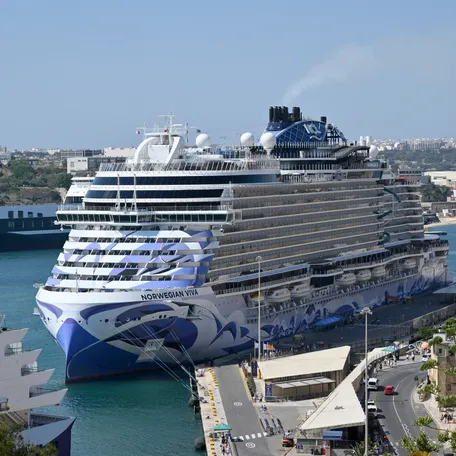 The Norwegian Viva cruise ship anchored in the harbor of Valletta, in Malta on May 30, 2026.