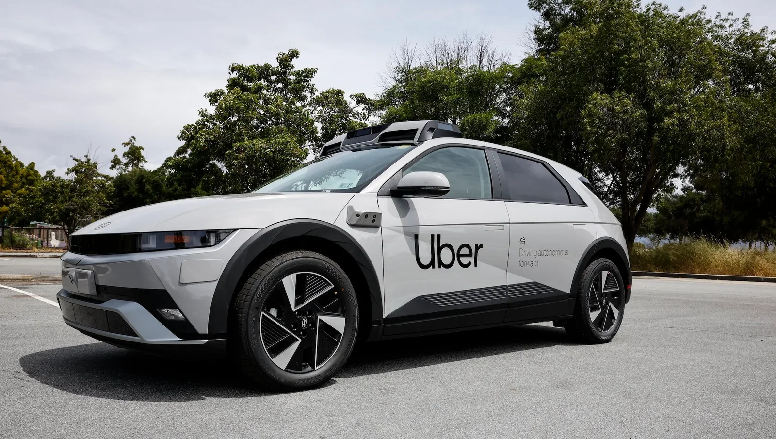 Uber to put 500 data-collection vehicles on the road this year
