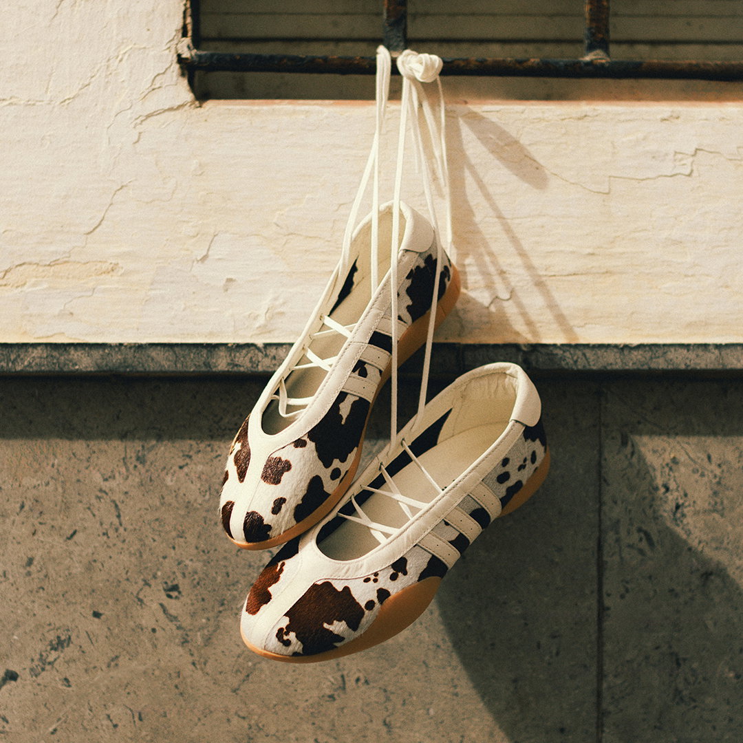 Women's Sneakers