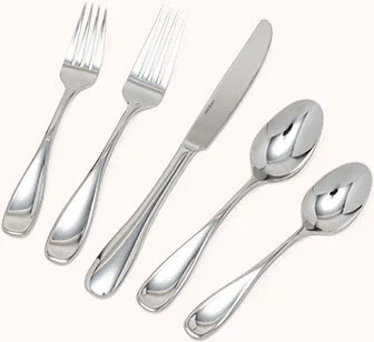 Oneida Voss 45-Piece Flatware Set