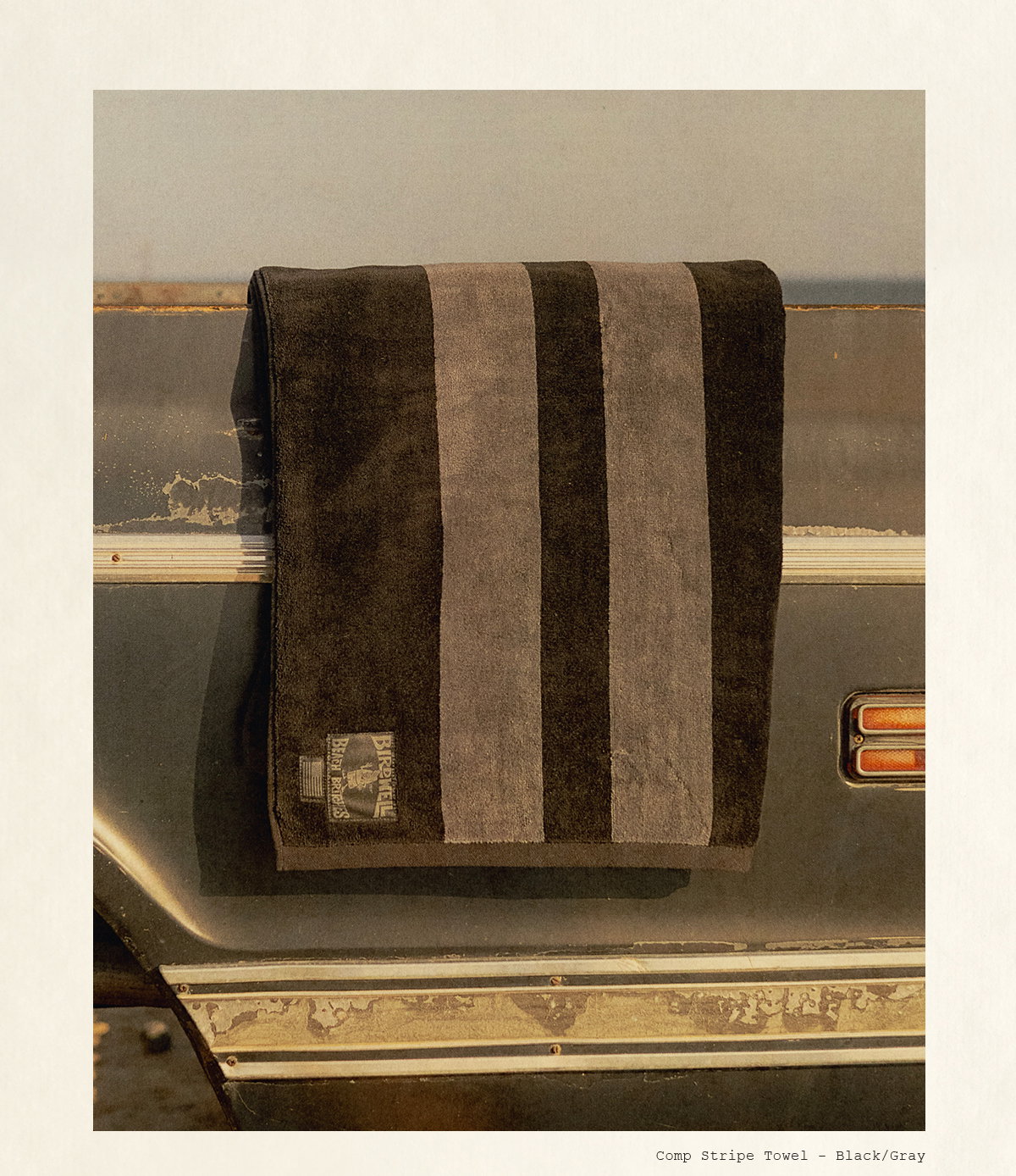 Comp Stripe Towel - Black/Gray